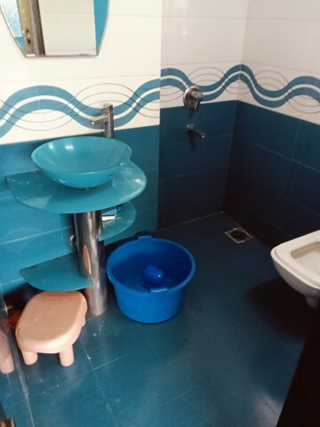 Attached Bathroom in 2 BHK Apartment at Gulshan CHS, Andheri West – for Rent
