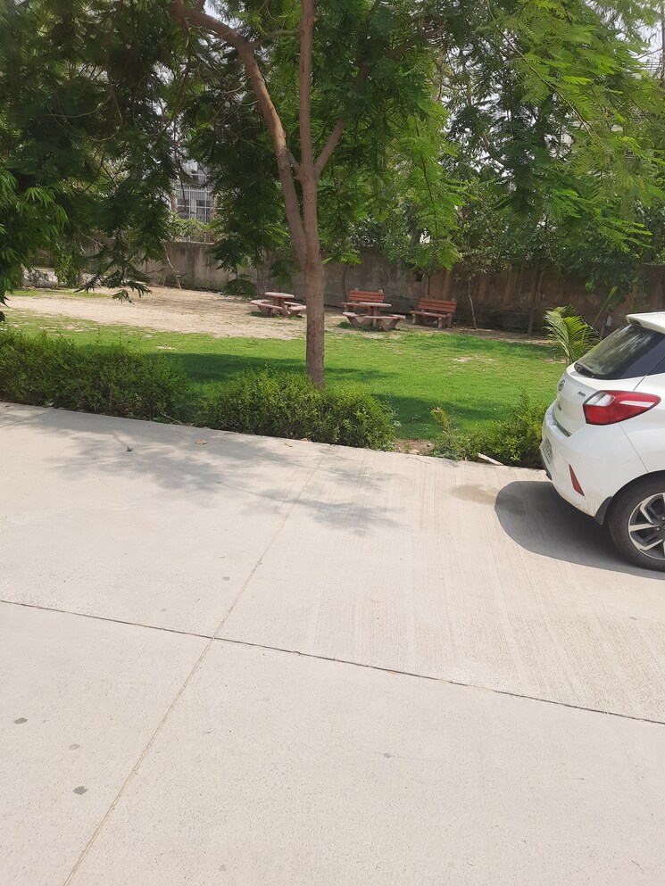 Exterior View, bptp-park-elite-floors  198 Sq.Yd. Plot In Sector 85 Faridabad 8702705