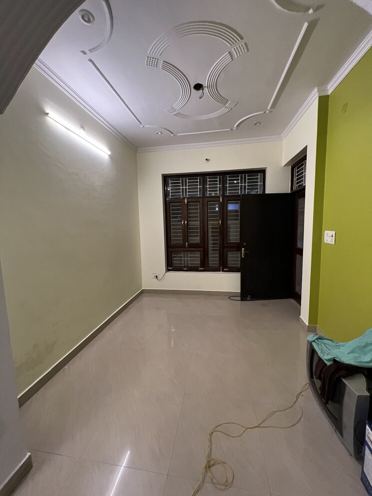 Room, gomti nagar 2 Bedroom 1800 Sq.Ft. Independent House In Gomti Nagar Lucknow 8702724