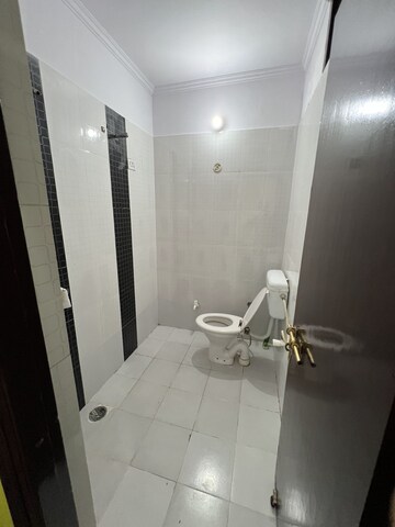 Bathroom in 2 BHK Independent House at Gomti Nagar – for Rent