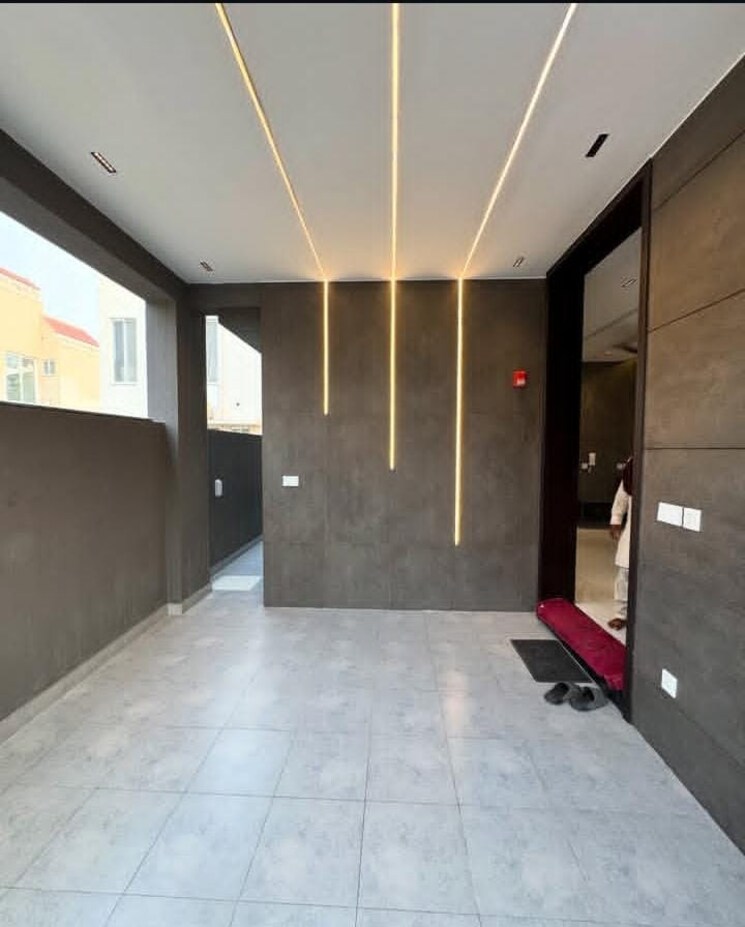  Parking, sector 37 3 Bedroom 2250 Sq.Ft. Builder Floor In Sector 37 Faridabad 8702735