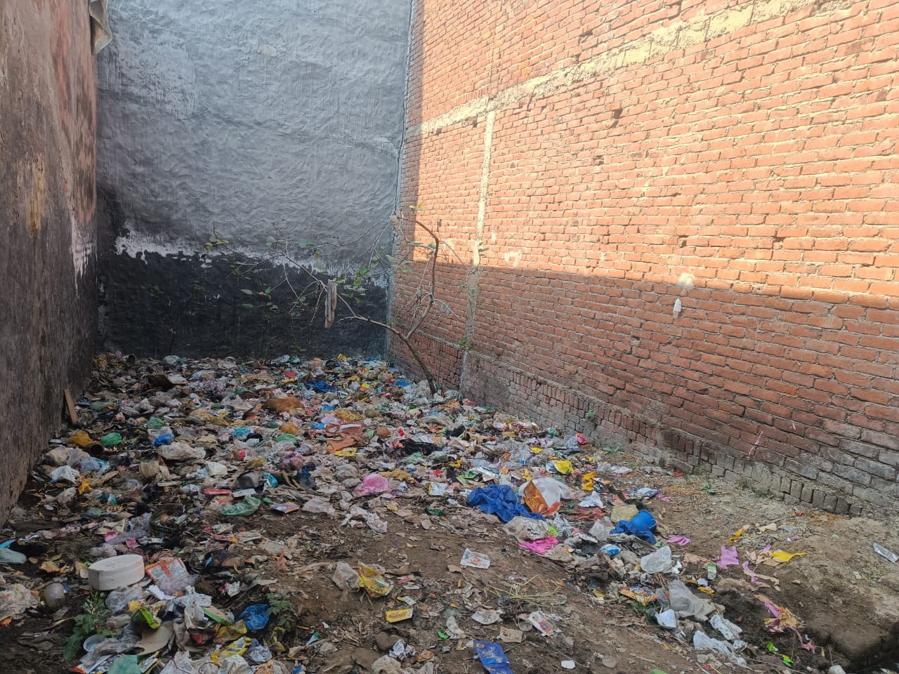 Plot For Sale in Sector 50