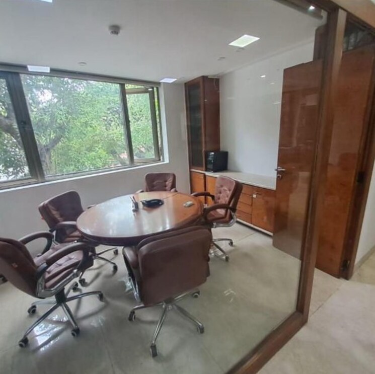 Team Area, churchgate Commercial Office Space 1479 Sq.Ft. In Churchgate Mumbai 8702839