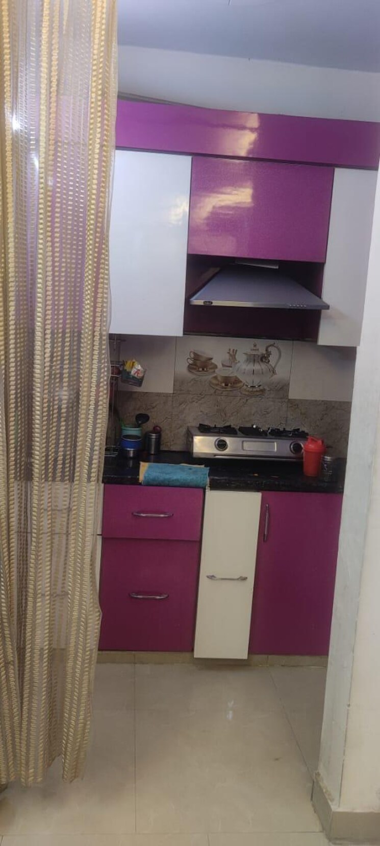 Kitchen, dwarka mor 2.5 Bedroom 990 Sq.Ft. Builder Floor In Dwarka Mor Delhi 8702802