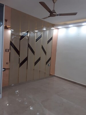 Room in 3 BHK Builder Floor at SA HOMES I, Uttam Nagar – for Sale
