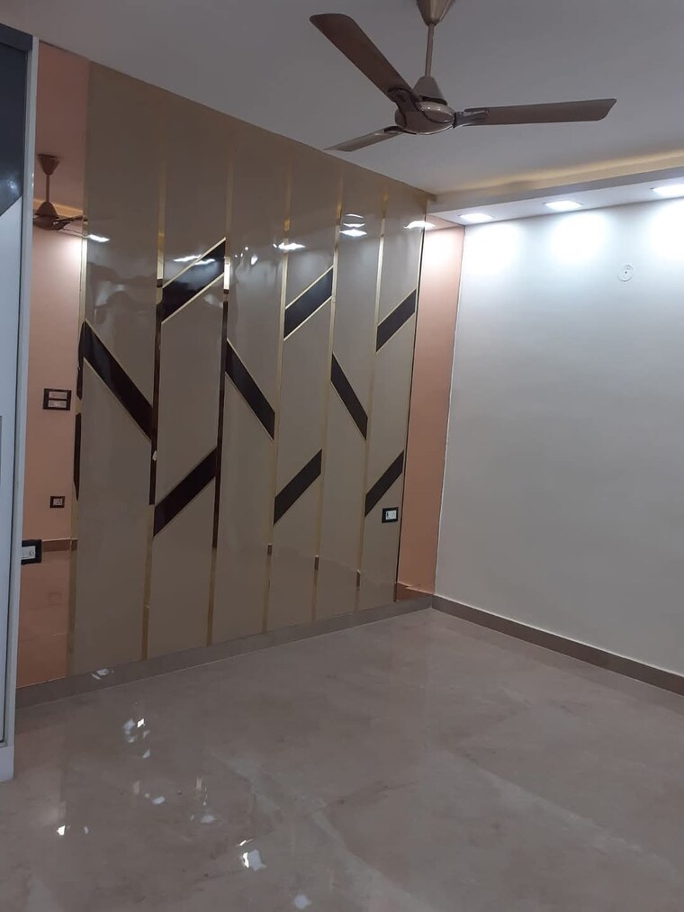 Room, sa-homes-i 3 Bedroom 915 Sq.Ft. Builder Floor In Uttam Nagar Delhi 8702806