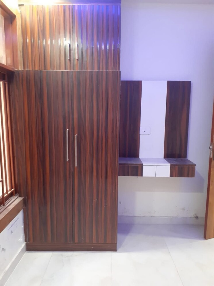 Room, sa-homes-i 3 Bedroom 915 Sq.Ft. Builder Floor In Uttam Nagar Delhi 8702806