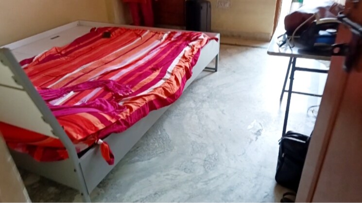 Room, vaishali sector 4 1 Bedroom 680 Sq.Ft. Builder Floor In Vaishali Sector 4 Ghaziabad 8702871