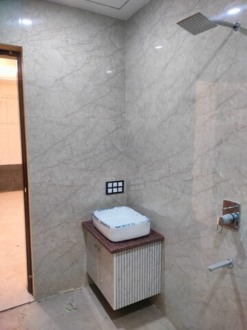 Bathroom in 2 BHK Apartment at ACE Platinum, Zeta I Greater Noida – for Rent