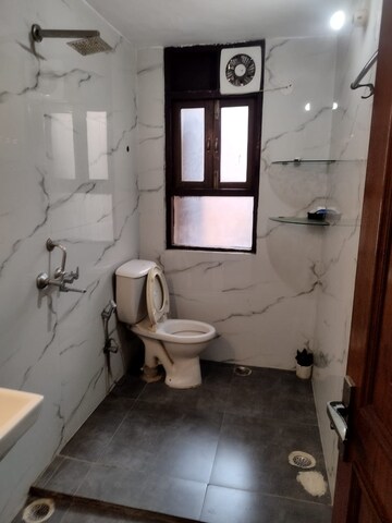 Bathroom in 2 BHK Builder Floor at Sector 26 – for Rent