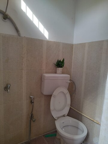 Bathroom in 2 BHK Builder Floor at Sector 26 – for Rent