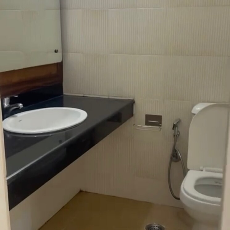 Bathroom, dhoot-time-residency 3 Bedroom 1642 Sq.Ft. Apartment In Sector 63 Gurgaon 8702891