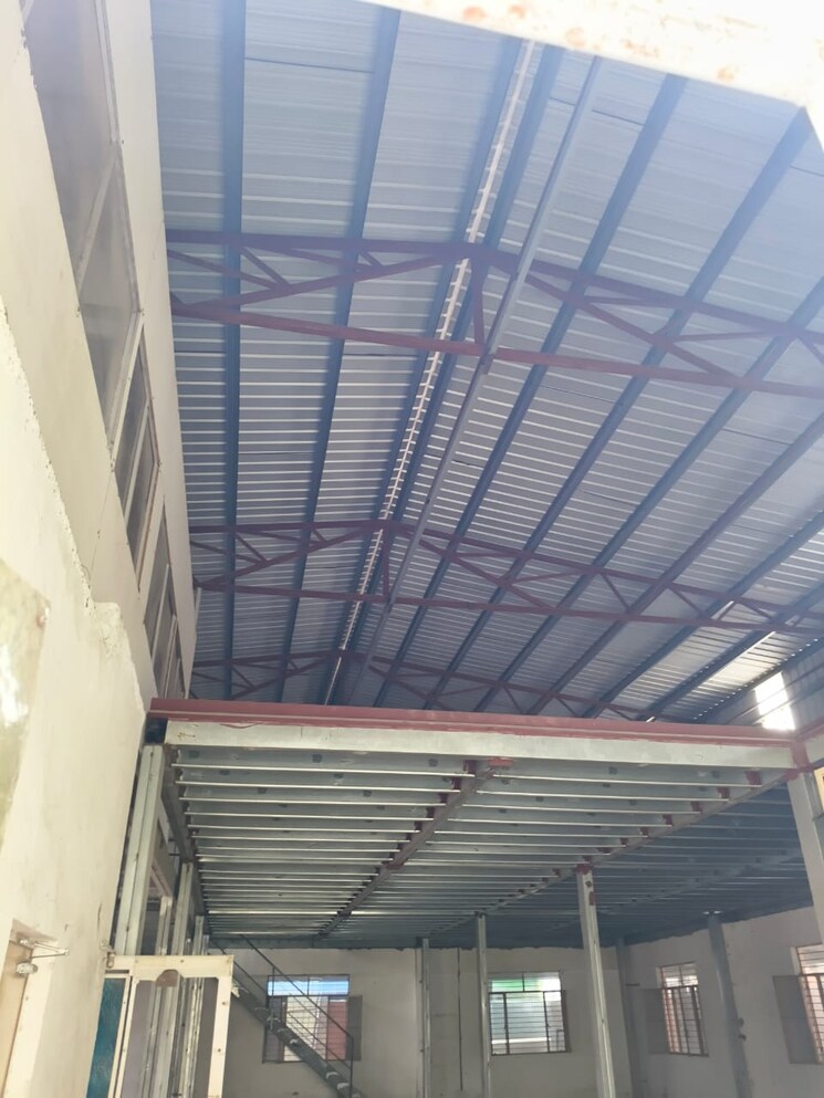 undefined, sector 10 Commercial Office Space 1500 Sq.Ft. In Sector 10 Noida 8702887