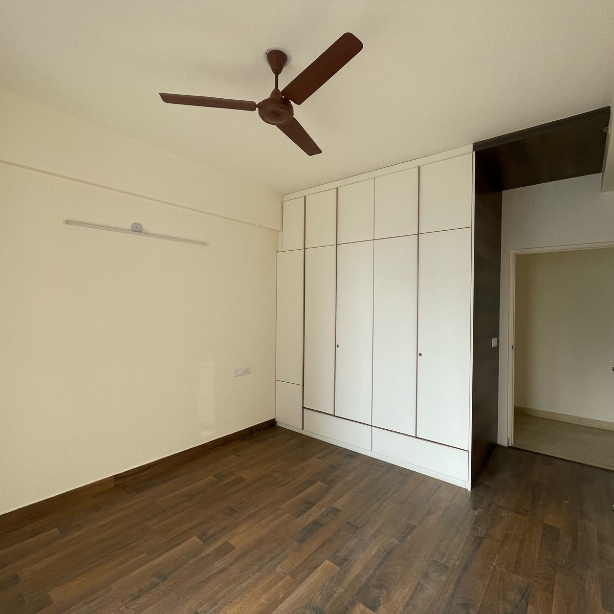 3 BHK + Servant Room,Extra Room Apartment For Rent in Conscient Heritage Max