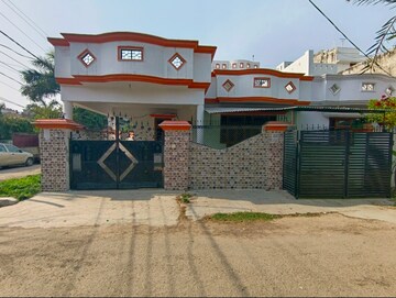 3 BHK Villa For Sale in Jankipuram Extension