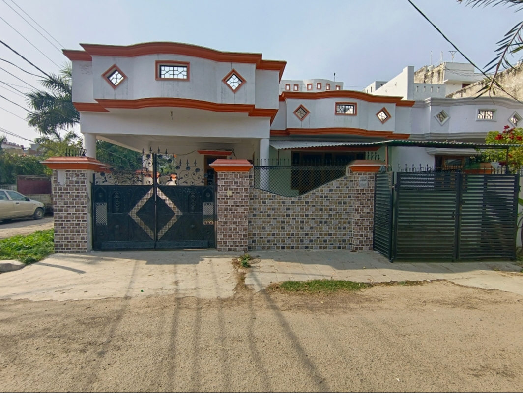 3 BHK Villa For Sale in Shukla Chauraha House 