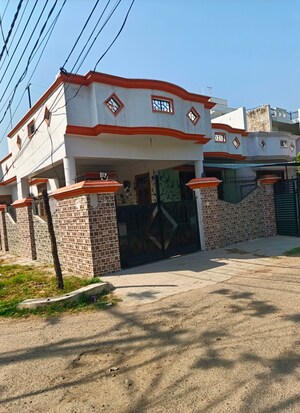 3 BHK Villa – Exterior View View at Jankipuram Extension - for Sale