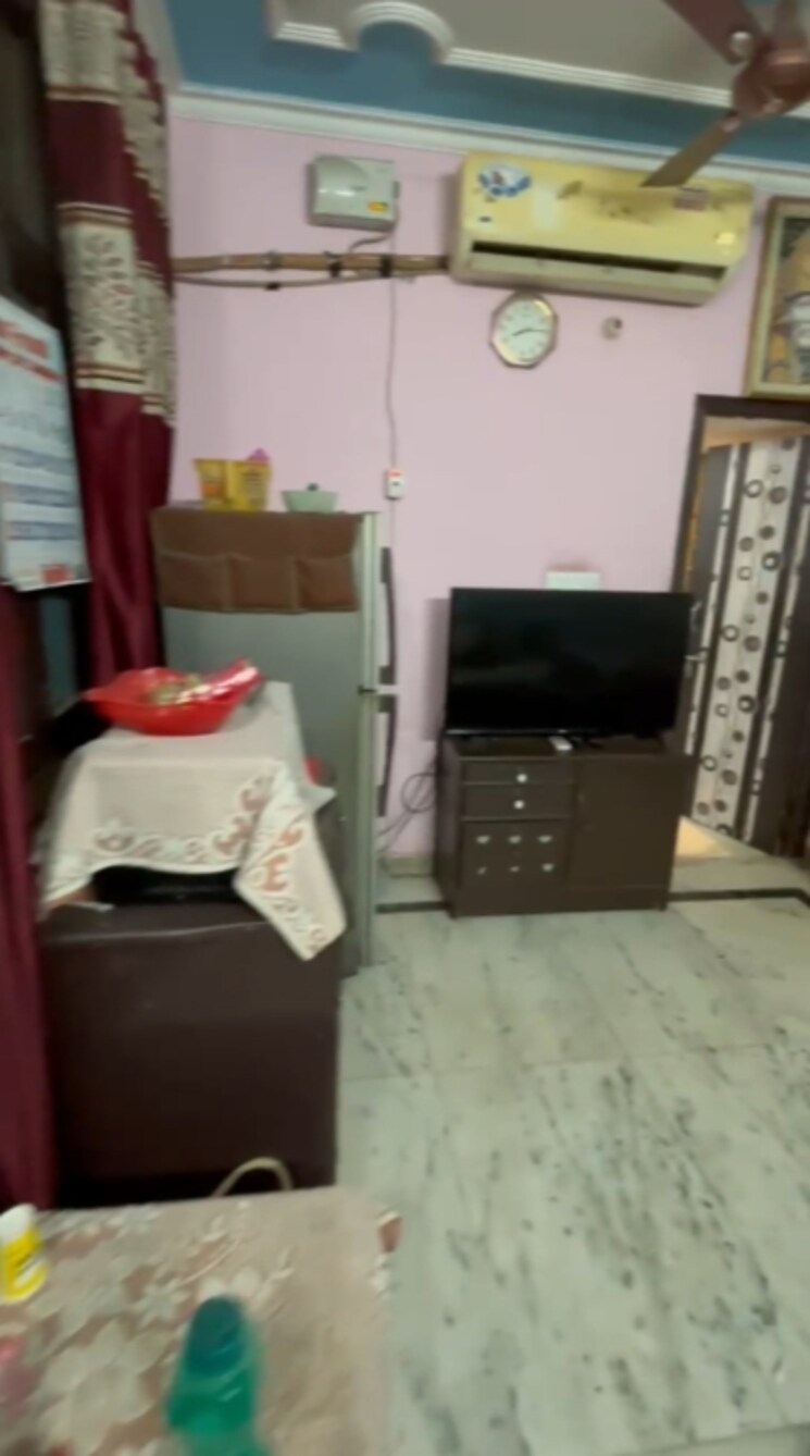 Living Room, vaishali sector 4 1 Bedroom 550 Sq.Ft. Builder Floor In Vaishali Sector 4 Ghaziabad 8702940