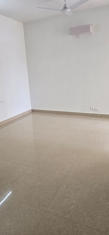 Room in 3 BHK Apartment at Sector 19b Dwarka – for Rent