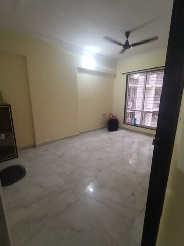 Room in 1 BHK Apartment at Sayba Crystal, Kurla – for Rent