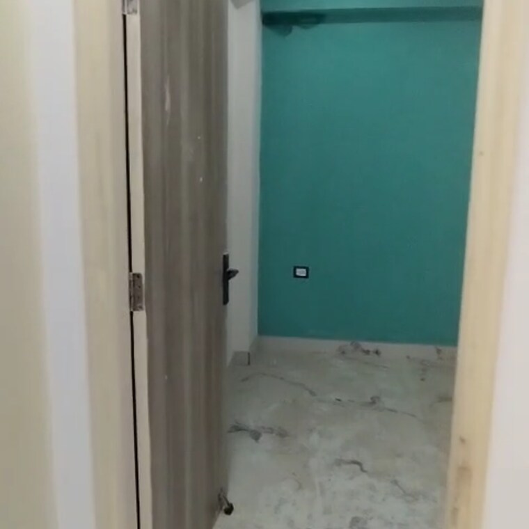 undefined, sector 87 2 Bedroom 585 Sq.Ft. Builder Floor In Sector 87 Noida 8703022