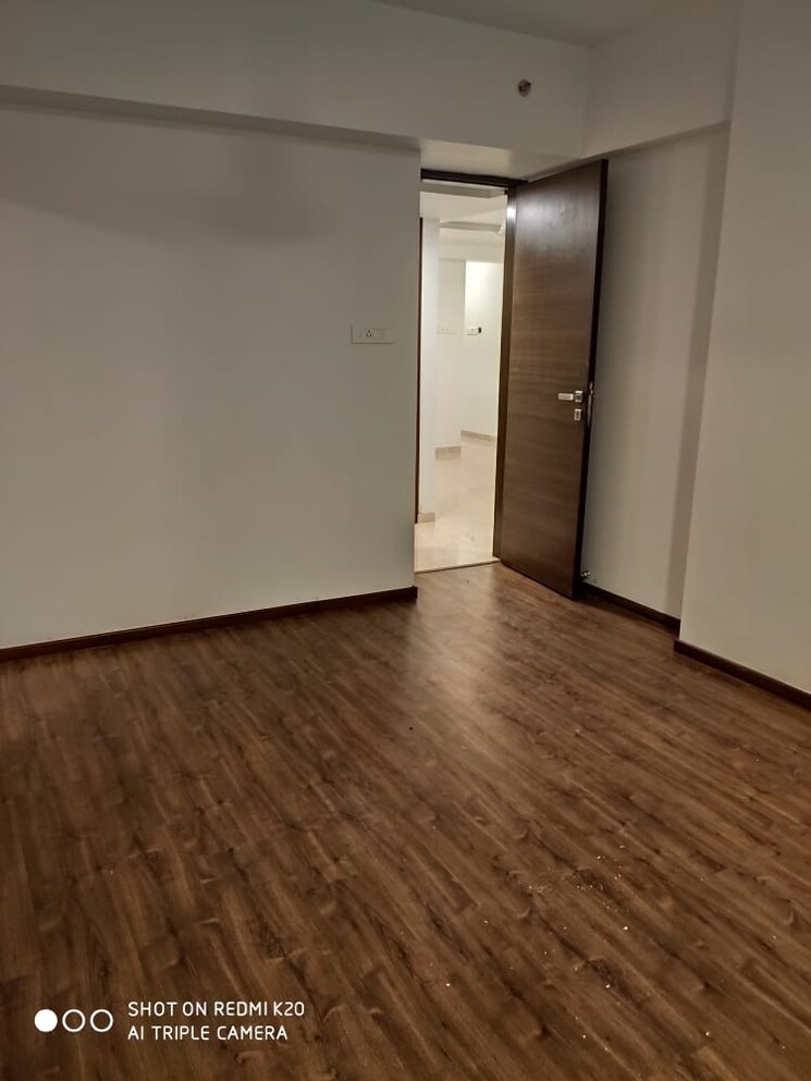 Room, paradigm-nivan 2 Bedroom 746 Sq.Ft. Apartment In Khar West Mumbai 8703029