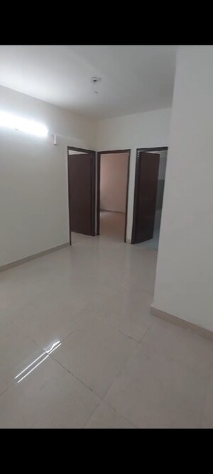 Room in 2 BHK Apartment at Signature Global Orchard Avenue, Sector 93 – for Sale