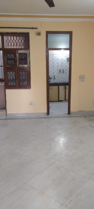 2 BHK Builder Floor For Rent in South City 1
