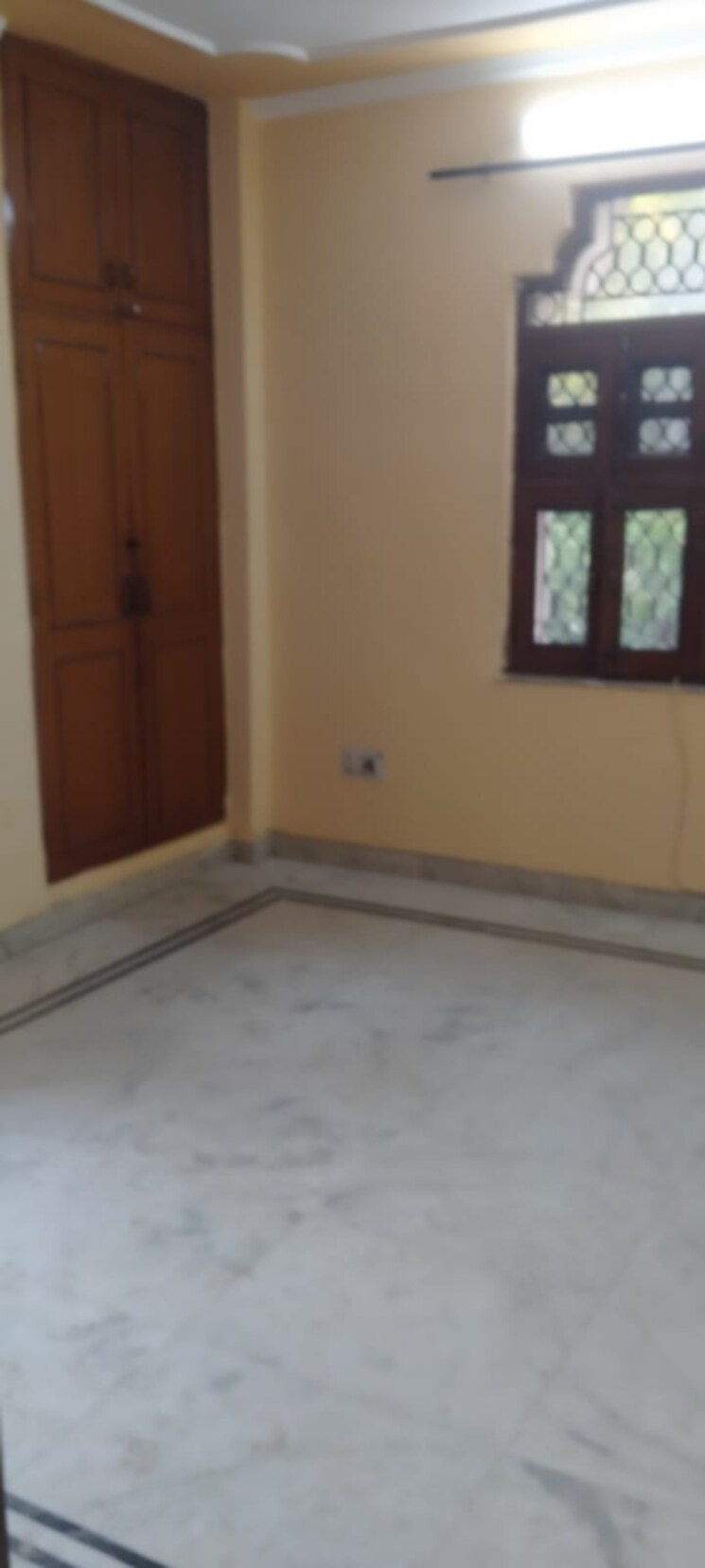 Room, south city 1 2 Bedroom 160 Sq.Yd. Builder Floor In South City 1 Gurgaon 8703159