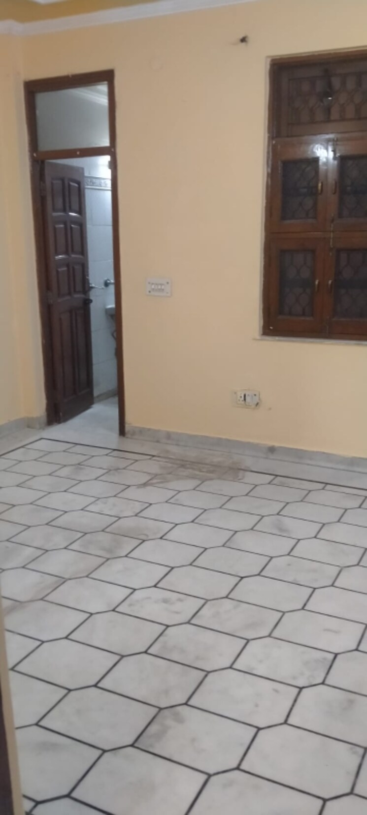 Room, south city 1 2 Bedroom 160 Sq.Yd. Builder Floor In South City 1 Gurgaon 8703159