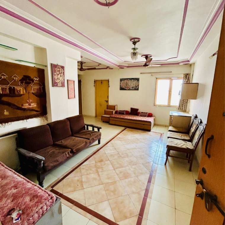 Living Room, shela 3 Bedroom 1500 Sq.Ft. Apartment In Shela Ahmedabad 8703177