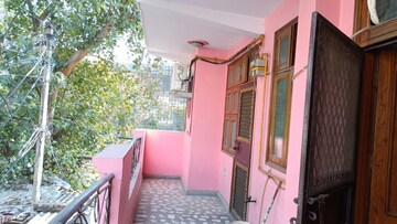 Balcony in 2 BHK Builder Floor at Vaishali Sector 5 – for Rent