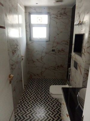 Bathroom in 3 BHK Builder Floor at Aman Plaza, Shakti Khand iv – for Sale