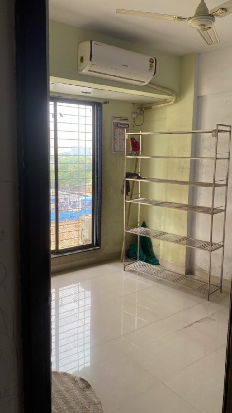 Room, taloja sector 10 2 Bedroom 1000 Sq.Ft. Apartment In Taloja Sector 10 Navi Mumbai 8703701