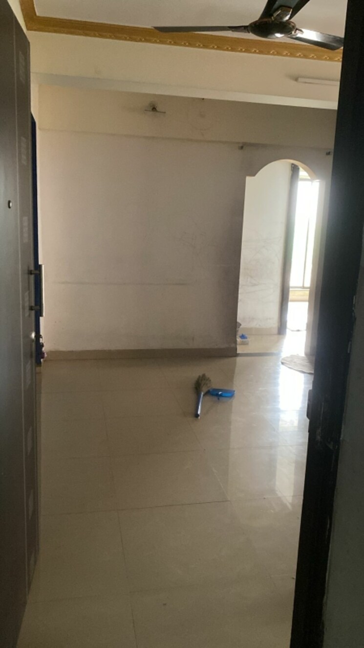 Room, taloja sector 10 2 Bedroom 1000 Sq.Ft. Apartment In Taloja Sector 10 Navi Mumbai 8703701