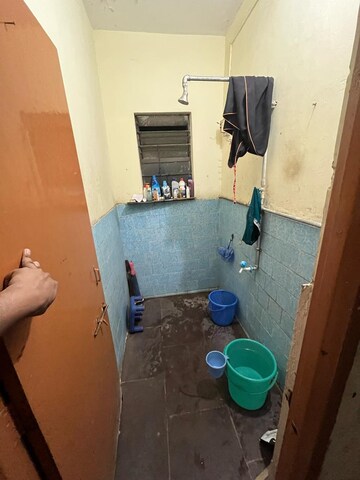 Bathroom in 1 BHK Apartment at Wanwadi – for Rent