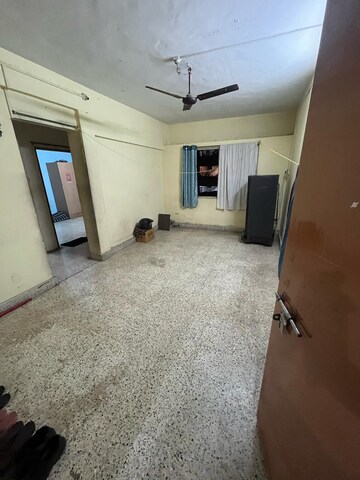 Building Lobby in 1 BHK Apartment at Wanwadi – for Rent