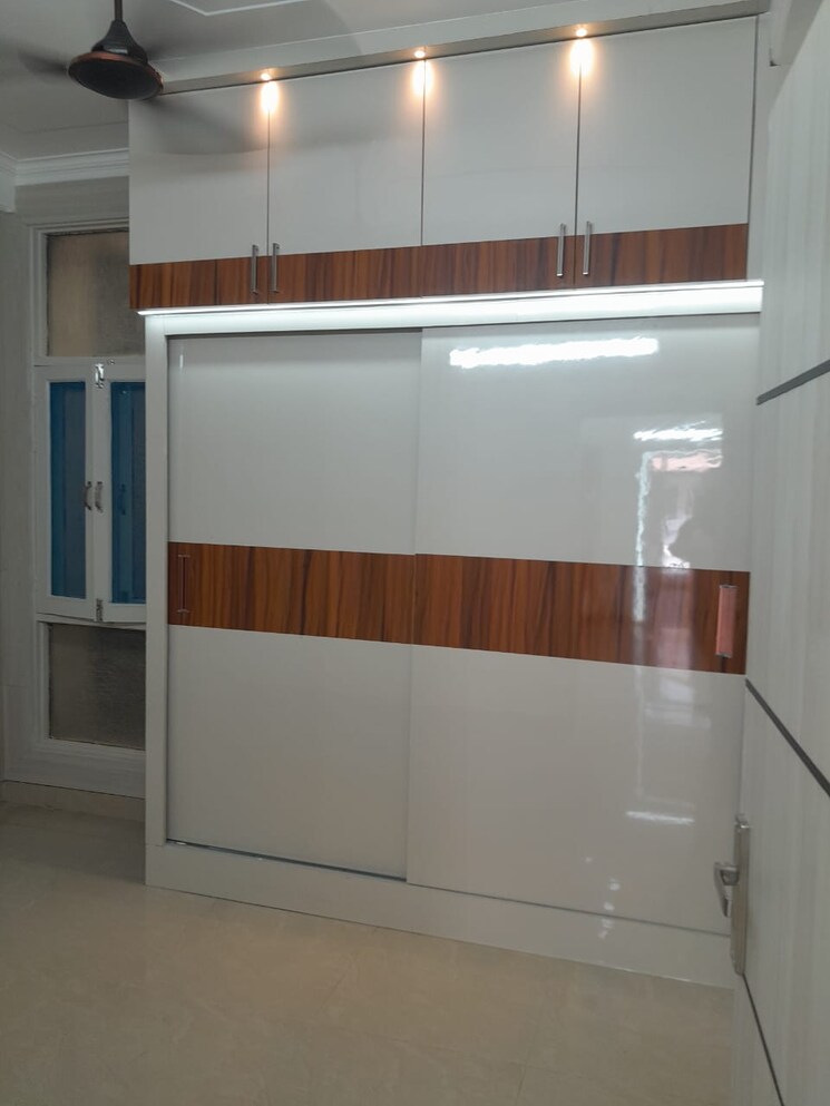 Kitchen, divyansh-onyx-phase-2 2 Bedroom 900 Sq.Ft. Builder Floor In Gyan Khand Ghaziabad 8703384