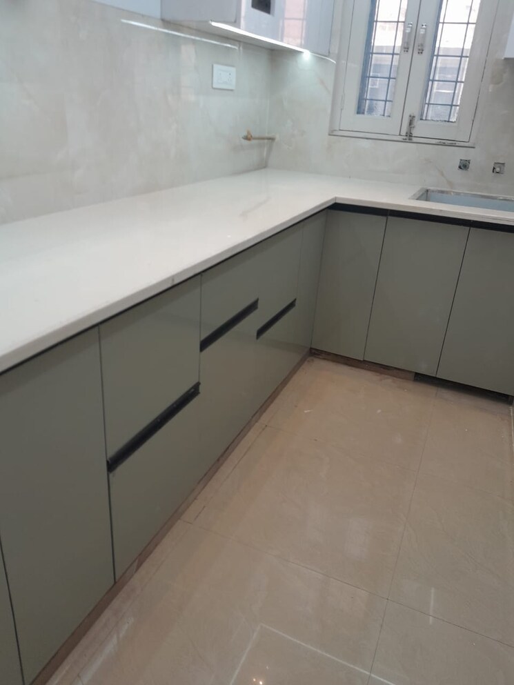 Kitchen, divyansh-onyx-phase-2 2 Bedroom 900 Sq.Ft. Builder Floor In Gyan Khand Ghaziabad 8703384