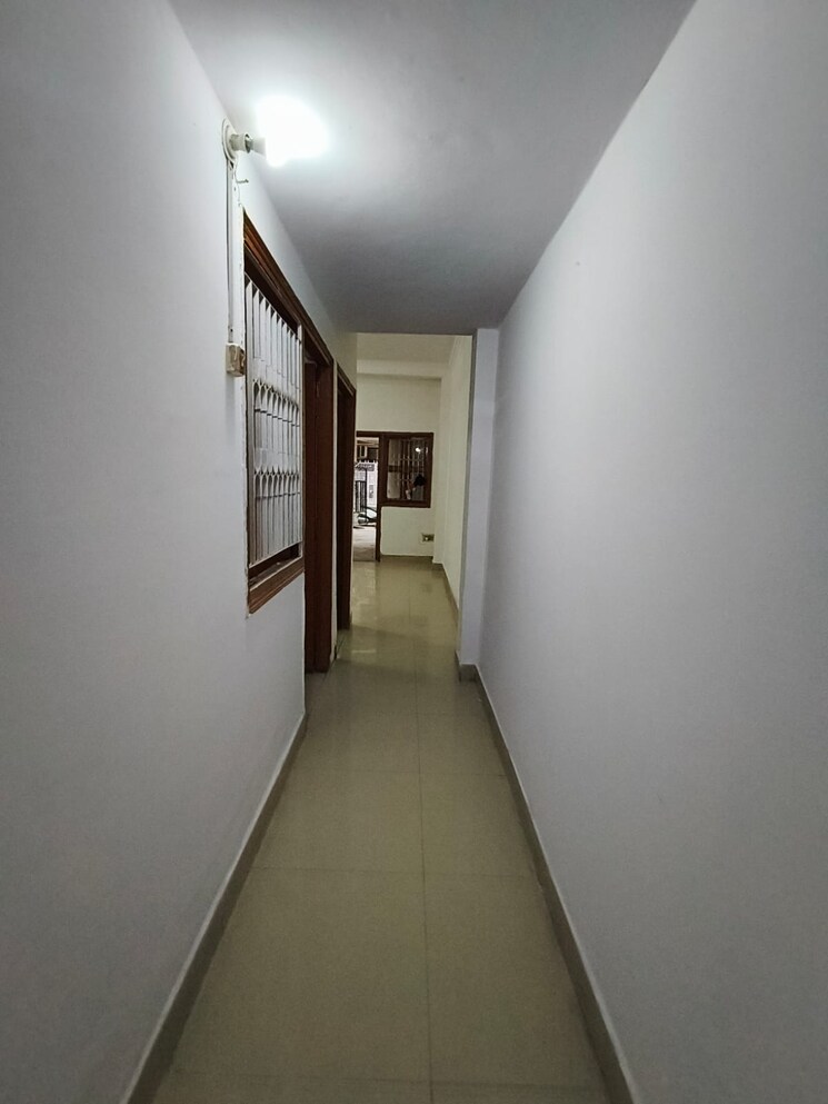 undefined, vaishali sector 5 2 Bedroom 860 Sq.Ft. Builder Floor In Vaishali Sector 5 Ghaziabad 8703418