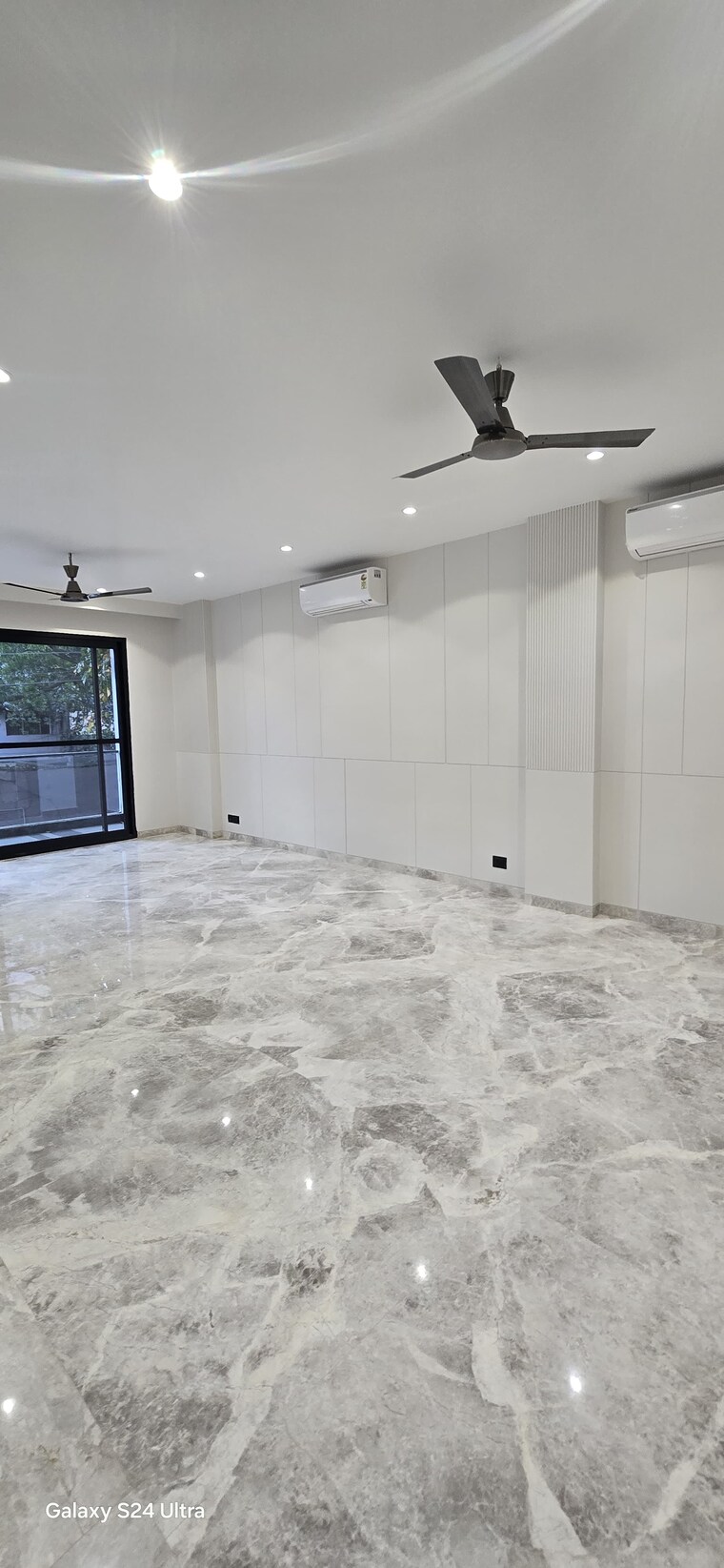 Room, bptp-amstoria-country-floor 3 Bedroom 2700 Sq.Ft. Builder Floor In Sector 102 Gurgaon 8703417