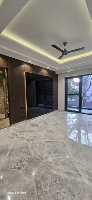 3 BHK Builder Floor For Sale in BPTP Amstoria Country Floor, Sector 102