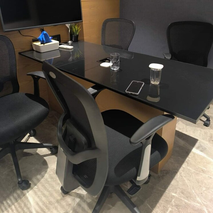 Team Area, hubtown-solaris Commercial Office Space 900 Sq.Ft. In Koldongri Mumbai 8703430