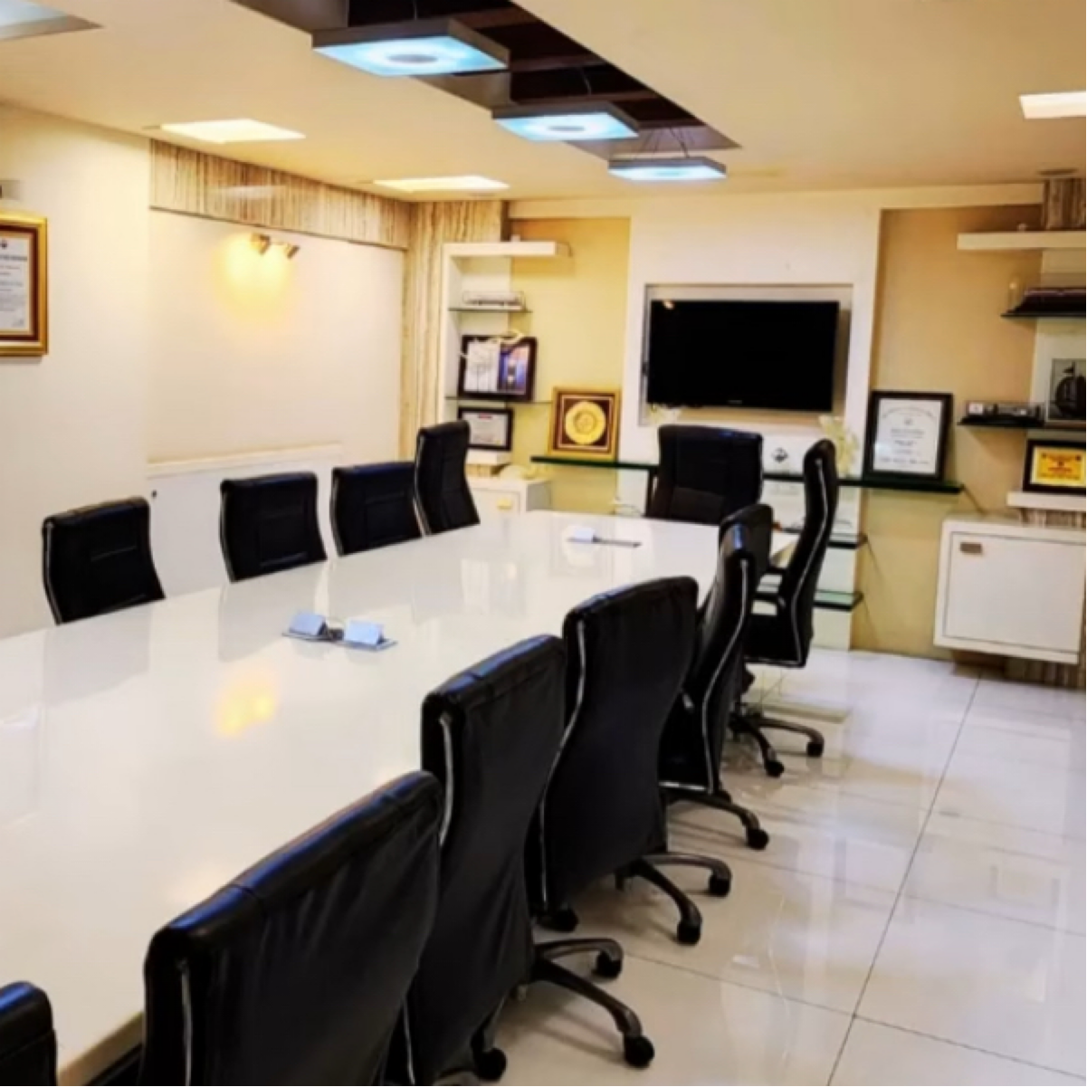 Office Space For Rent in Hubtown Solaris