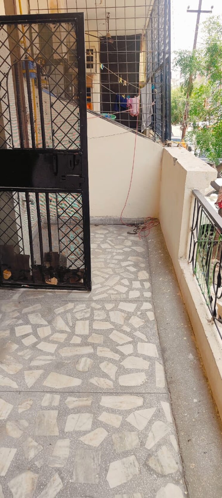 Balcony, vaishali sector 6 1 Bedroom 500 Sq.Ft. Builder Floor In Vaishali Sector 6 Ghaziabad 8703456