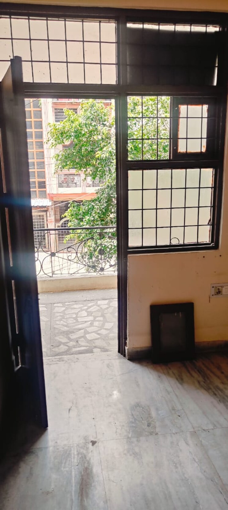 Balcony, vaishali sector 6 1 Bedroom 500 Sq.Ft. Builder Floor In Vaishali Sector 6 Ghaziabad 8703456