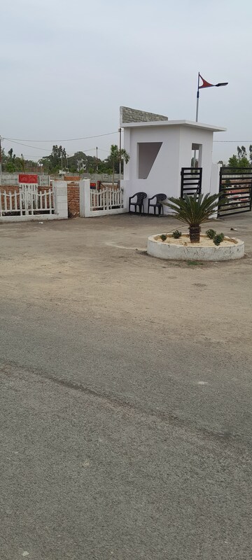  Plot – Exterior View View at Krishna Iscon Valley, Gosainganj - for Sale