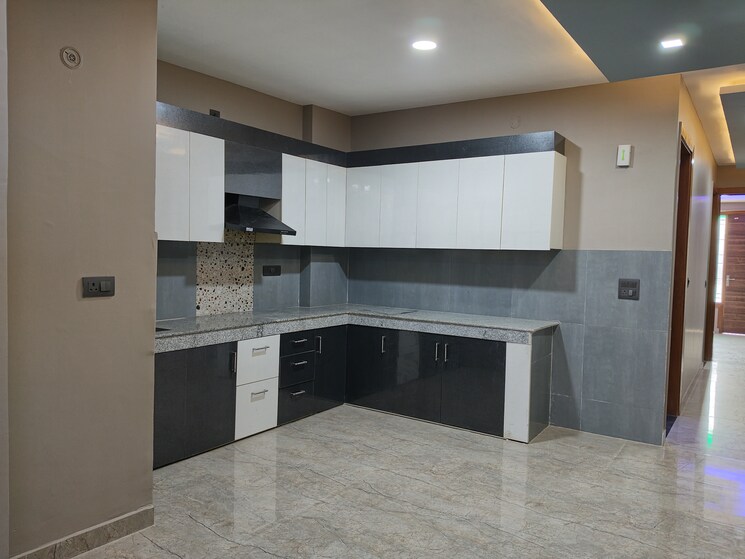 Kitchen, panchsheel vihar 3 Bedroom 1200 Sq.Ft. Apartment In Panchsheel Vihar Delhi 8703608