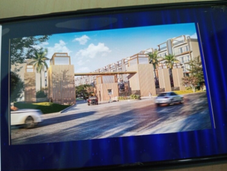 Listing Cover Image