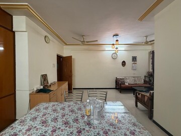 Living Room in 2 BHK Apartment at Seawoods – for Rent